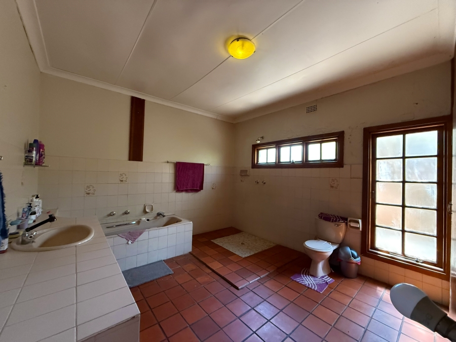 4 Bedroom Property for Sale in Oewersig North West